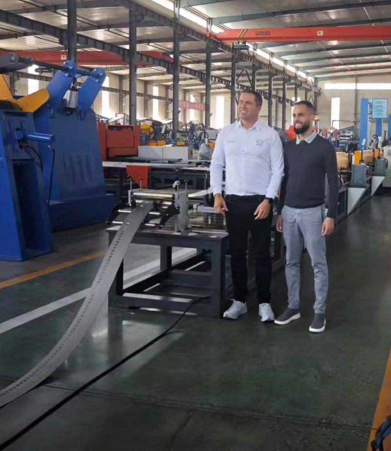 Brazilian Clients Visit Factory1